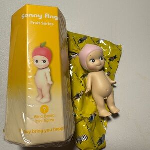 Sonny Angel Peach Fruit Series